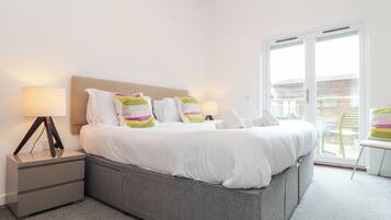 4 bedrooms, individually decorated, individually furnished, free WiFi