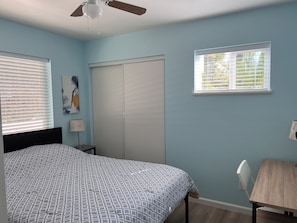 1 bedroom, desk, iron/ironing board, free WiFi