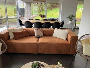 Flachbildfernseher