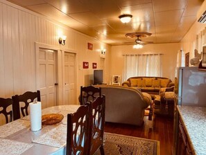 Dining - Upper flat in Eccles Home, 3 bedrooms, sleeps 6, AC, Hot Water (Georgetown)