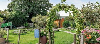 2 bedroom accommodation in Llagadfan, Welshpool