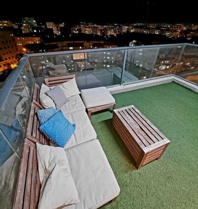 Stay at the Highest Location in Jerusalem