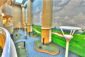 Interior - 2Bed/2Bath Deluxe Suite in Daytona Beach! (Daytona Beach)