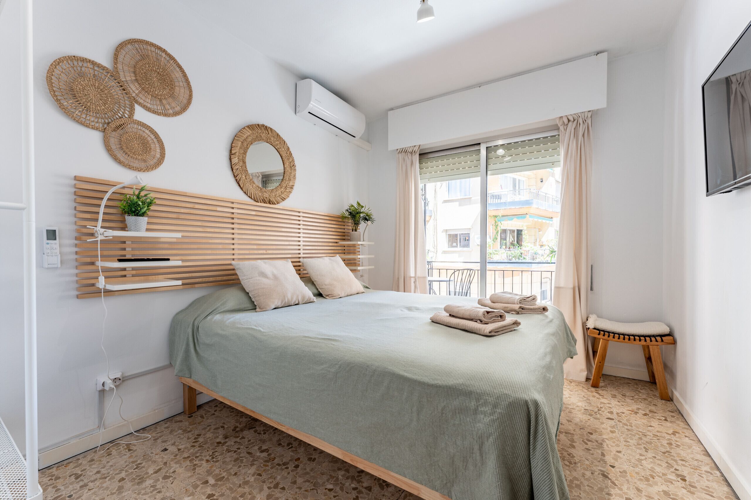 3 habitaciones, tabla de planchar con plancha y wifi gratis 
