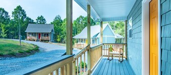Monarch Cabin | WiFi & River Access