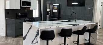 The Stylish Stay in Hesperia