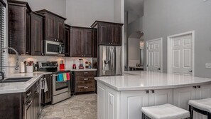 Fridge, microwave, oven, stovetop - Luxury North Scottsdale Home (Scottsdale)