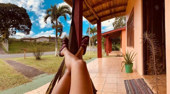 Property grounds - Beautiful & Cozy Casa Aire, Near Lake Arenal (Nuevo Arenal)