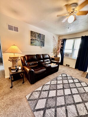 Smart TV - Cozy 2 Bedroom Fort Morgan Apartment (Fort Morgan)