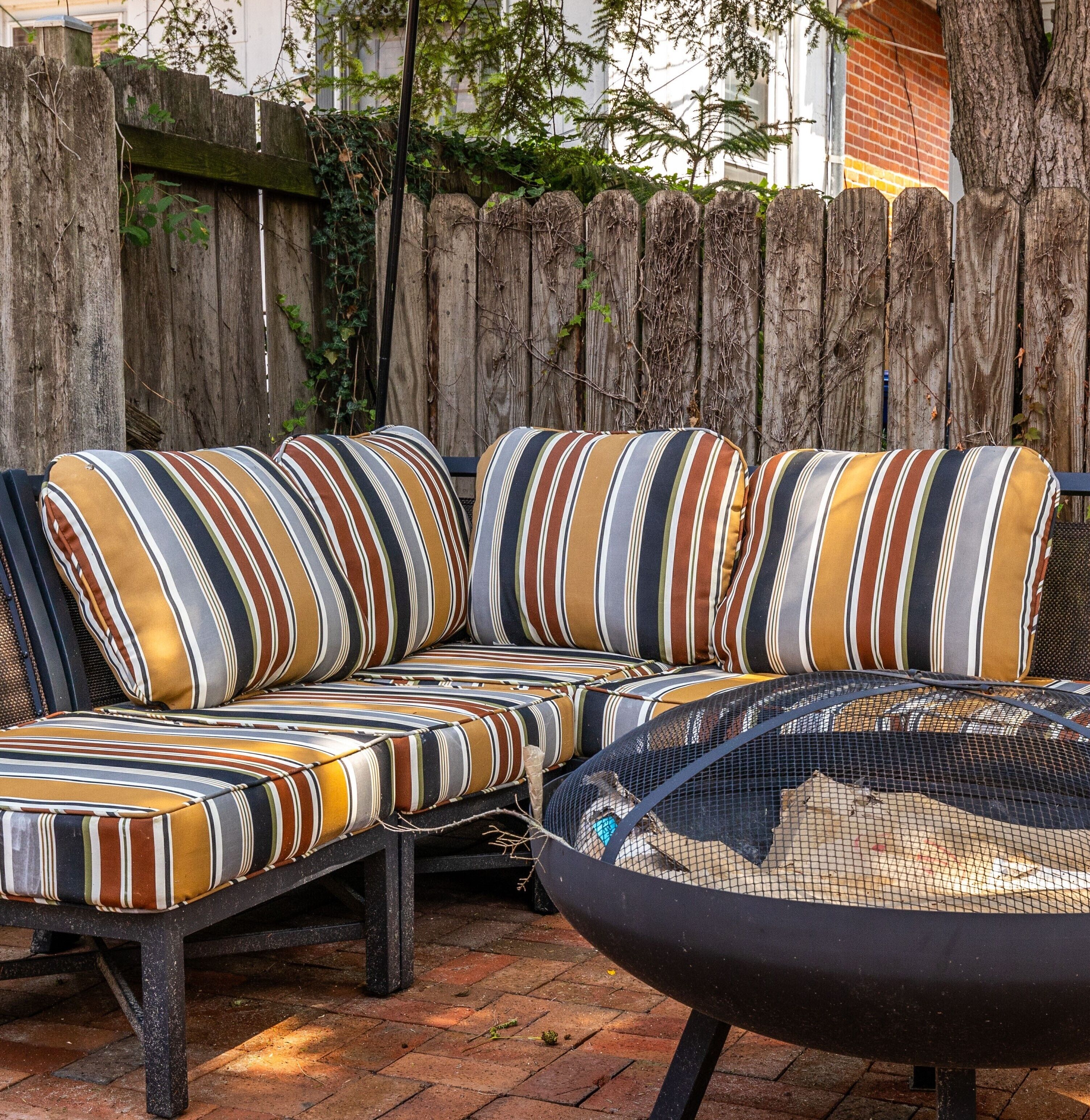 Secluded Backyard ✦ Free Street Parking