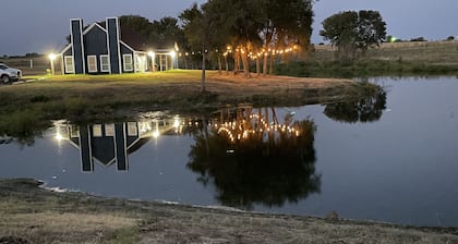 Doe's Hideaway - rural retreat
