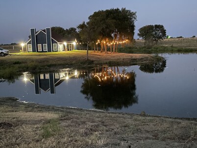 Doe's Hideaway - rural retreat