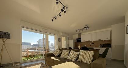 Alba : "ĂlĂ©gance & Confort" : Appartement avec Terrasse proche du Centre Thermal