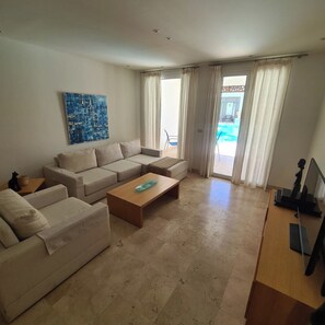 Living area - 2 bedroom apartment with direct pool access in Scarab, El Gouna (Red Sea Governorate)