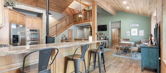 Lazy Bear Lodge | Rustic Luxe Cabin w/ Spa + Game Room