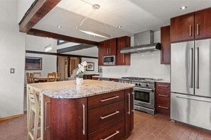 Oven