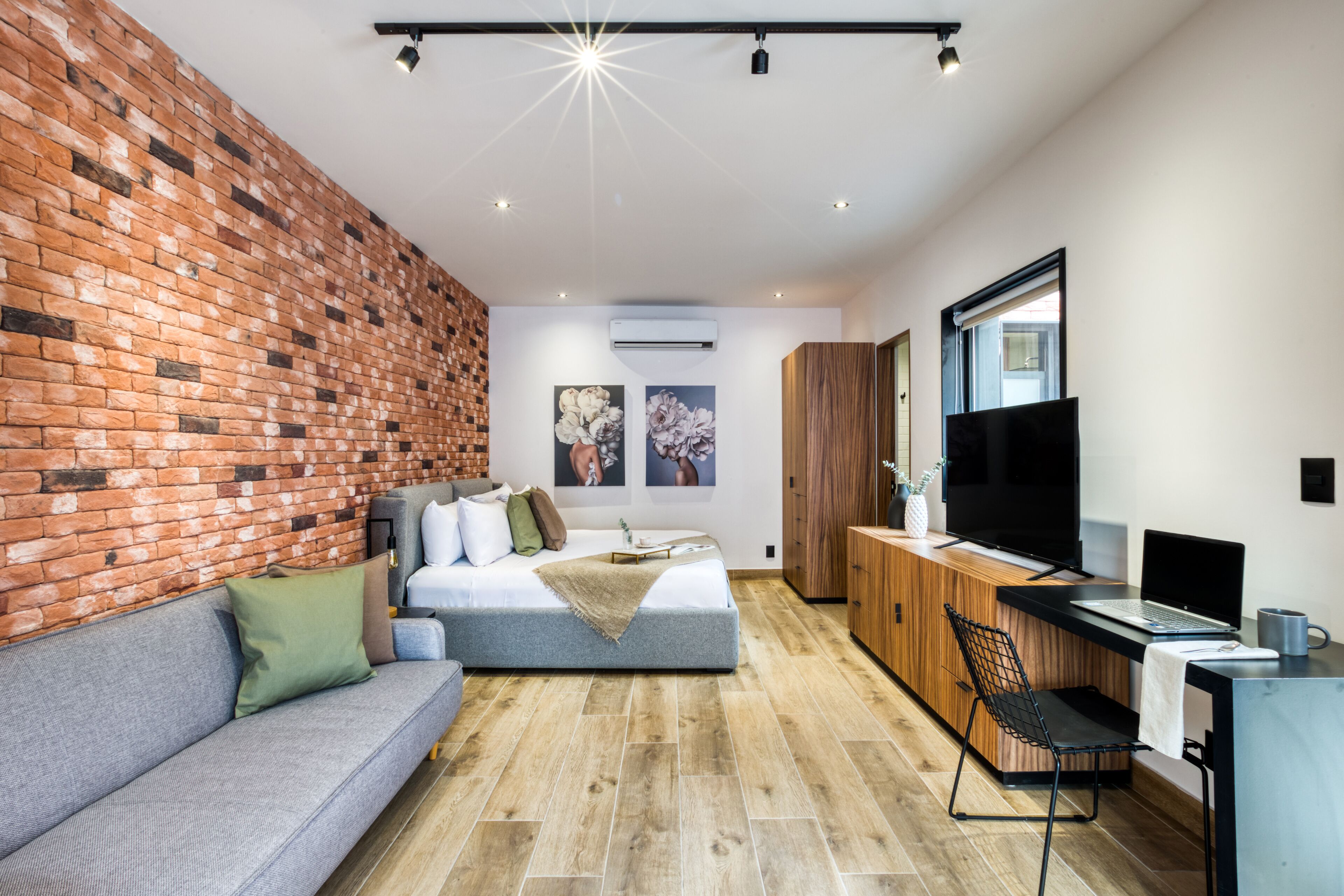 Penthouse with a Private Terrace | Oleskelualue