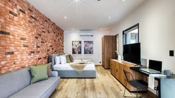 Penthouse with a Private Terrace | Oleskelualue