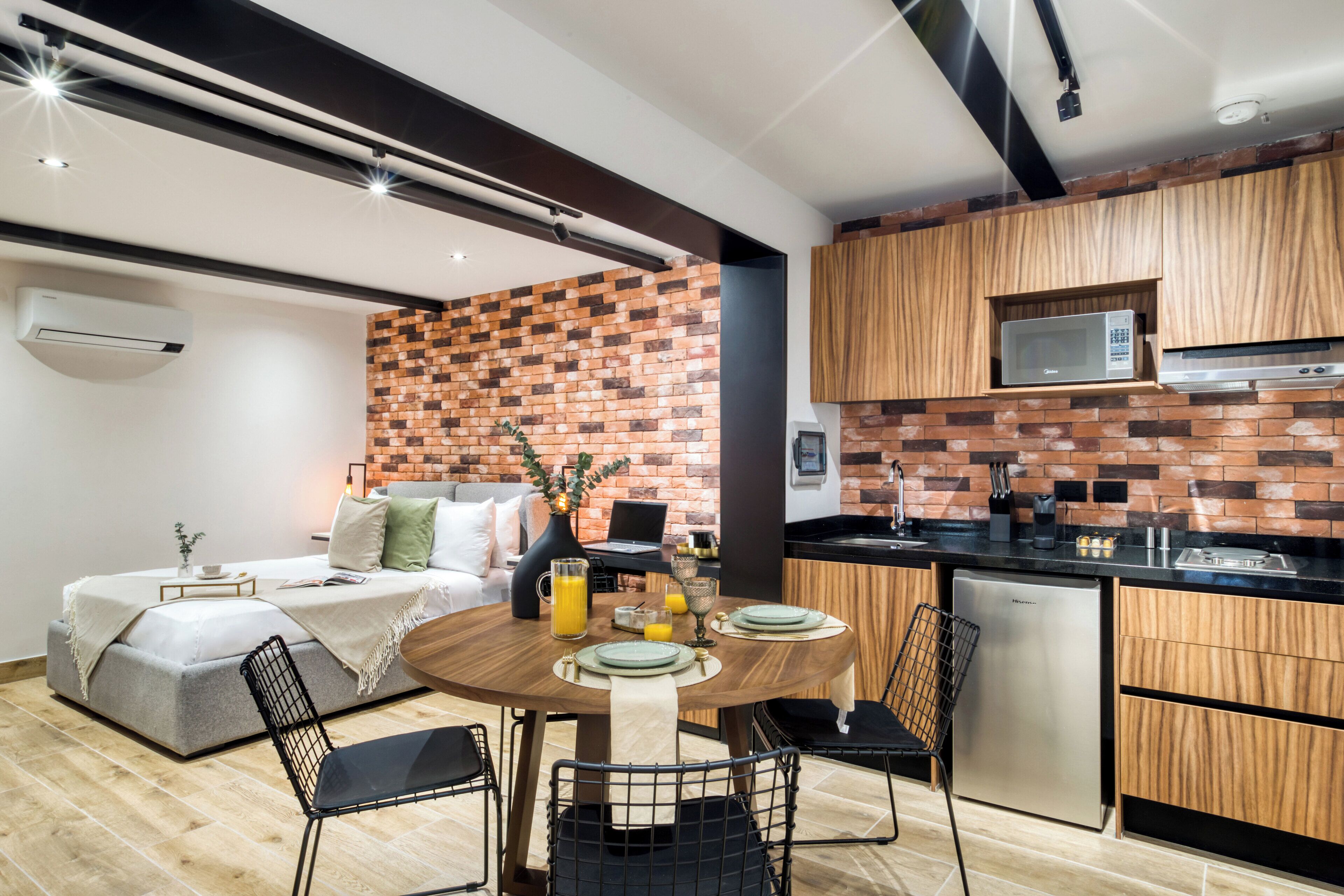 Brooklyn Style Studio | Edredón, decoración personalizada y muebles diferentes 