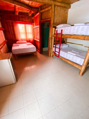 Room - Hostería Marina  (Esmeraldas)