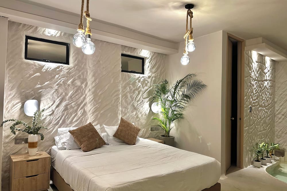 HOTEL BALI AT POBLADO