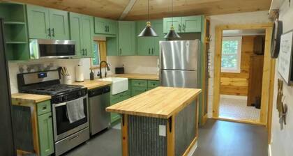 Little Cabin in the Woods