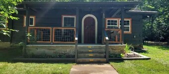 Little Cabin in the Woods