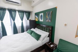 1 bedroom, WiFi, wheelchair access - Royal Victorian Studio in Makati (Makati)
