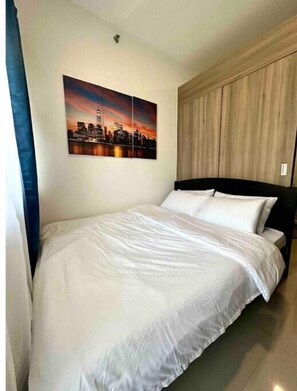 1 Schlafzimmer, Schreibtisch, Bügeleisen/Bügelbrett, WLAN