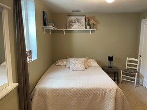 3 bedrooms, iron/ironing board, travel cot, WiFi