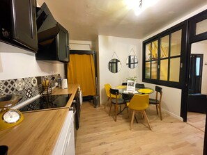 Private kitchen - Caporizon - Superbe Gîte aux Portes de Chambord (Saint-Claude-de-Diray)