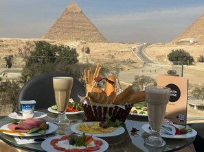 Desayuno continental incluido todos los días