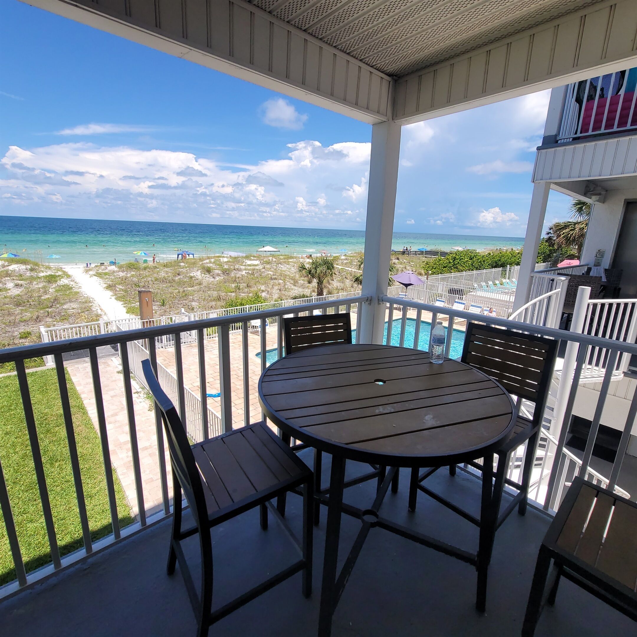 NEW! 2/2 on IRB-Beach View from unit-pool!Sleep 6