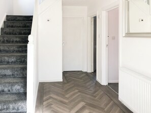 Interior - 4 bedroom accommodation in Keswick (Keswick)