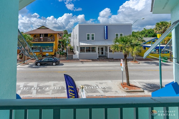 Private Balcony Overlooking World-Famous Flagler Avenue!