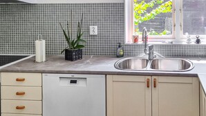 Uklassifisert bilde, 3 av 20, knapp