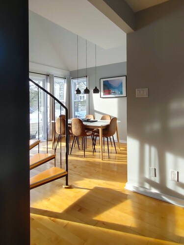 Chalet Escapade Orford - Great golf and ski escape 5 minutes from Mont-Orford