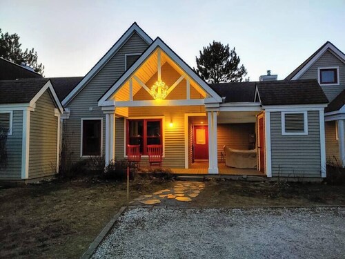 Chalet Evasion Orford - Perfect getaway 5 minutes from Mont-Orford