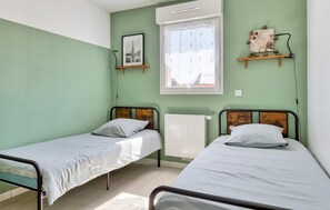 2 quartos, Wi-Fi de cortesia, roupa de cama