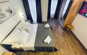 2 Schlafzimmer, Reisekinderbett, kostenloses WLAN, Bettwäsche