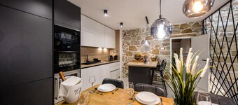 4 bedroom beautiful home in Mundanije