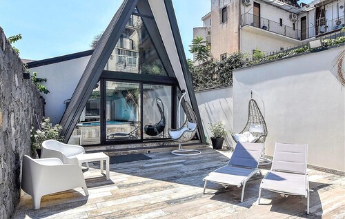 Cozy home in Catania with sauna