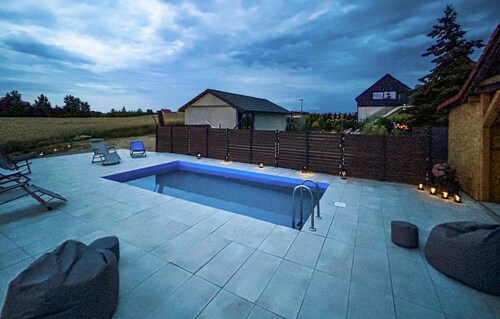 Beautiful home in Stare Sady with WiFi