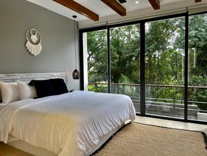 Comfort Room, 1 Queen Bed, Balcony | 1 bedroom, Egyptian cotton sheets, premium bedding, Select Comfort beds - BT Rooms Tulum (Tulum)