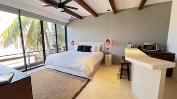 Suite Prestigio, 1 cama King size, microondas | 1 habitación, sábanas de algodón egipcio y ropa de cama de alta calidad