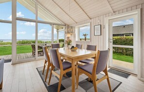 Dining - 2 bedroom beach front home in Sjølund (Sjølund)