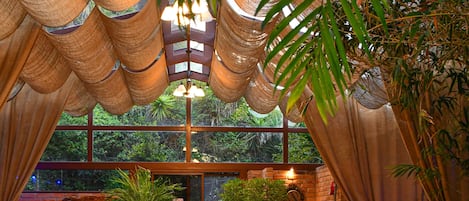 Una piscina techada