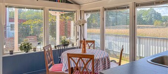 1 bedroom awesome home in Blomstermåla