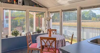 1 bedroom awesome home in Blomstermåla