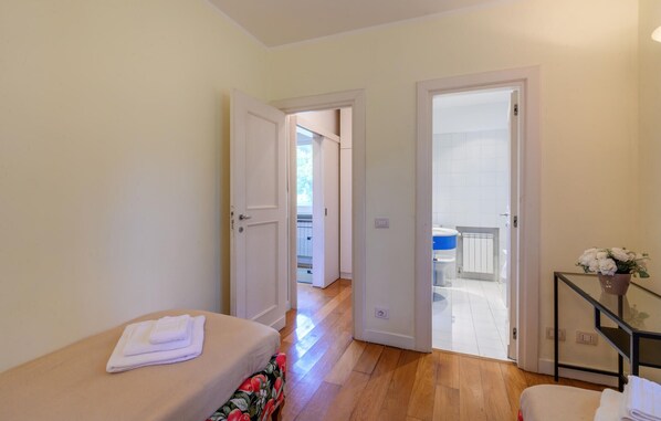 4 slaapkamers, reisbedje, gratis wifi